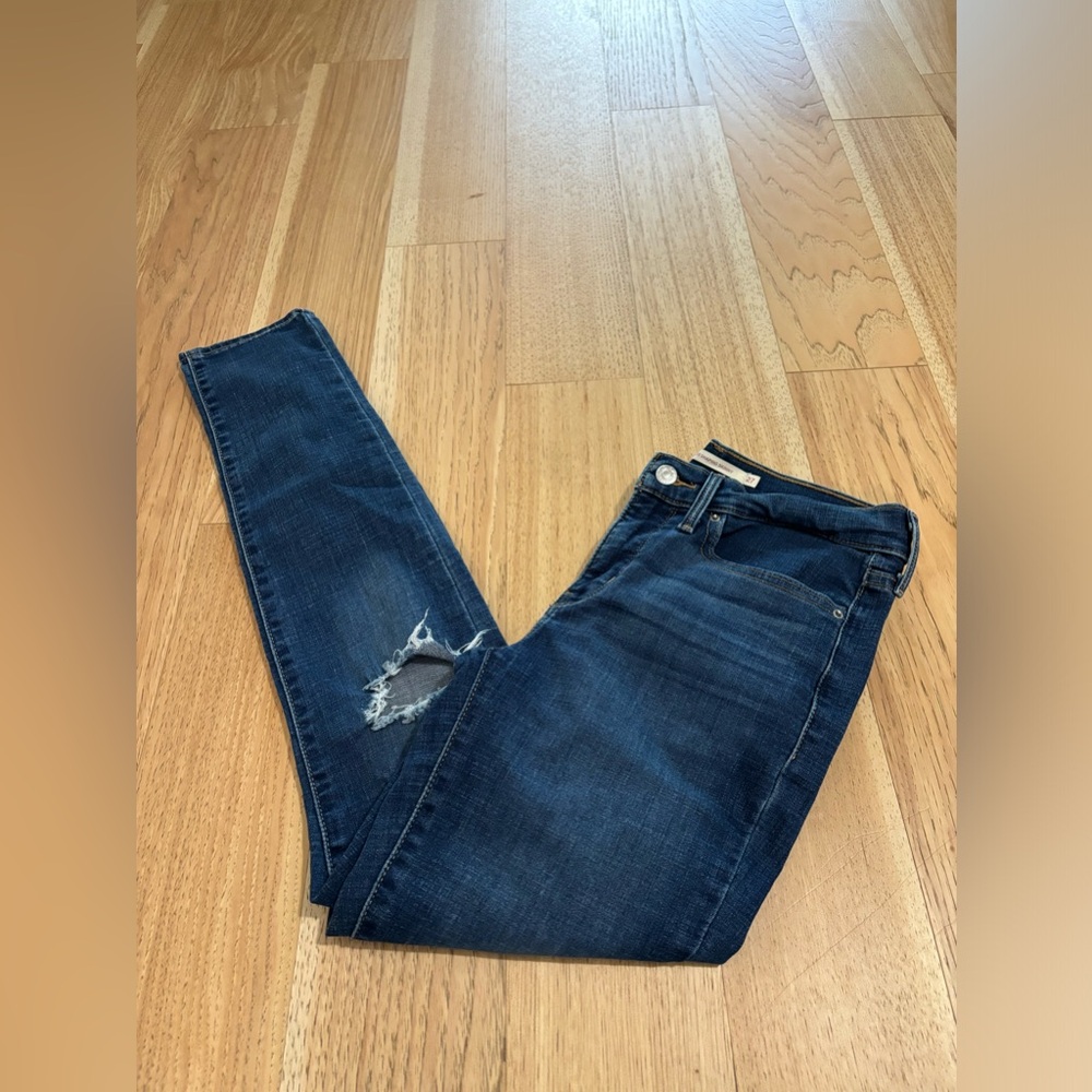 Levi’s Jeans